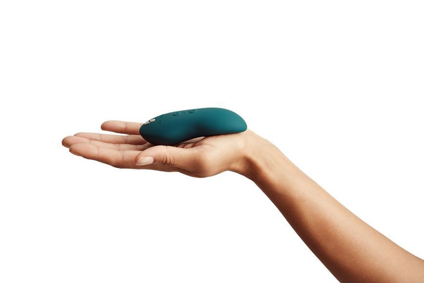 Потужний мінівібромасажер Touch X Green Velvet by We-Vibe, зручно поєднувати з проникним сексом SO6935